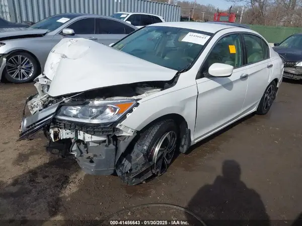 1HGCR2F34HA114252 2017 HONDA ACCORD - Image 2