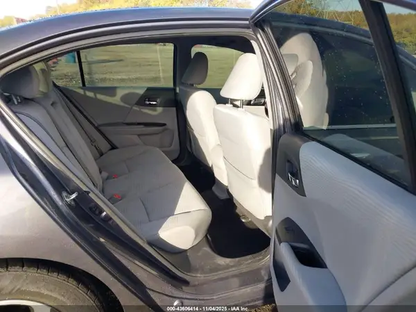 1HGCR2F34HA117913 2017 HONDA ACCORD - Image 8