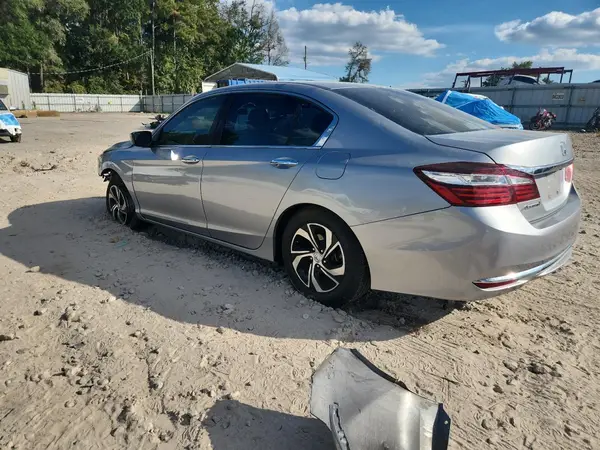 1HGCR2F34HA119614 2017 HONDA ACCORD - Image 2