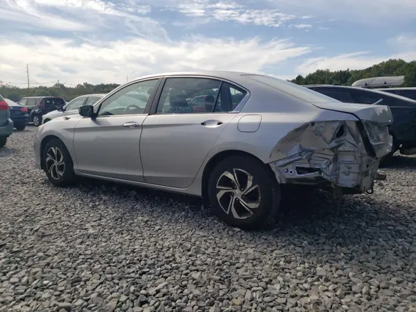 1HGCR2F34HA124330 2017 HONDA ACCORD - Image 2