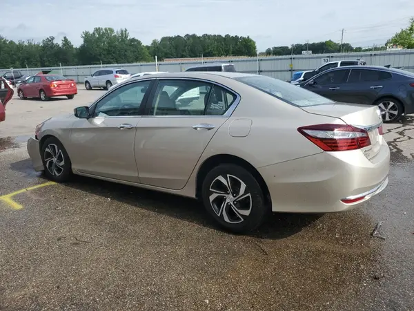 1HGCR2F34HA127972 2017 HONDA ACCORD - Image 2
