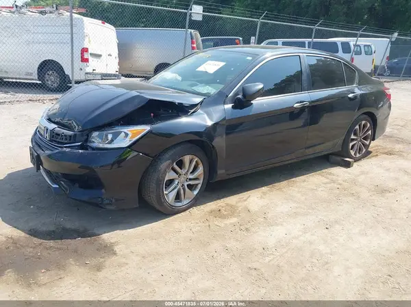 1HGCR2F34HA130466 2017 HONDA ACCORD - Image 2