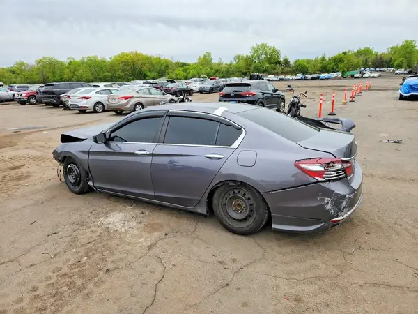 1HGCR2F34HA149602 2017 HONDA ACCORD - Image 2
