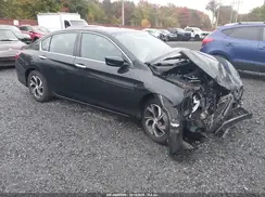 1HGCR2F34HA156078 2017 HONDA ACCORD