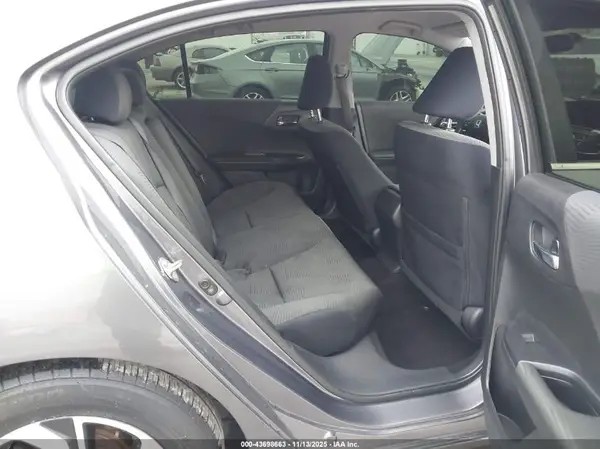 1HGCR2F34HA157117 2017 HONDA ACCORD - Image 8