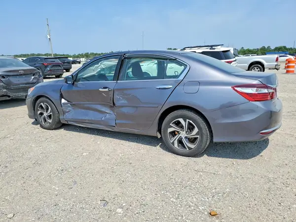 1HGCR2F34HA162494 2017 HONDA ACCORD - Image 2