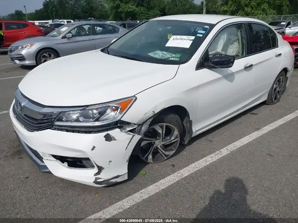 1HGCR2F34HA171910 2017 HONDA ACCORD - Image 2
