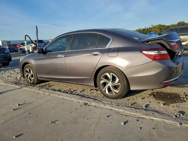 1HGCR2F34HA182891 2017 HONDA ACCORD - Image 2