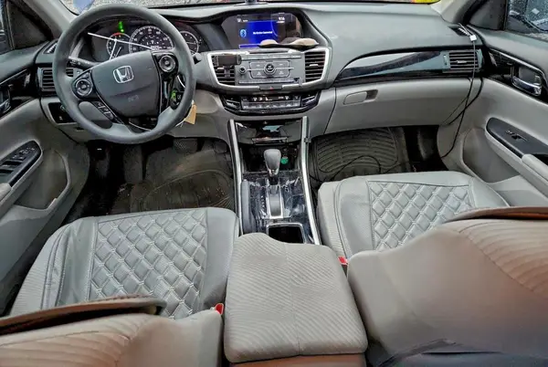 1HGCR2F34HA187136 2017 HONDA ACCORD - Image 8