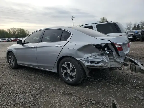 1HGCR2F34HA190067 2017 HONDA ACCORD - Image 2