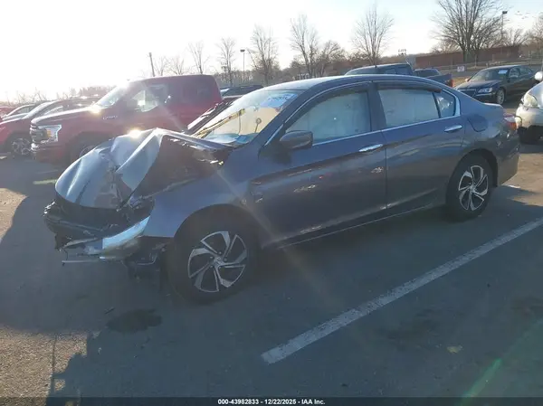 1HGCR2F34HA192322 2017 HONDA ACCORD - Image 2