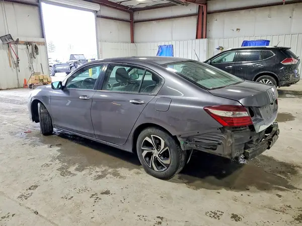 1HGCR2F34HA192353 2017 HONDA ACCORD - Image 2