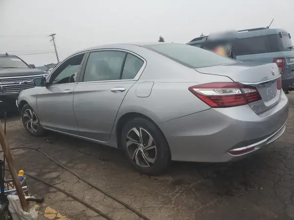 1HGCR2F34HA193034 2017 HONDA ACCORD - Image 2