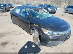 1HGCR2F34HA199190 2017 HONDA ACCORD