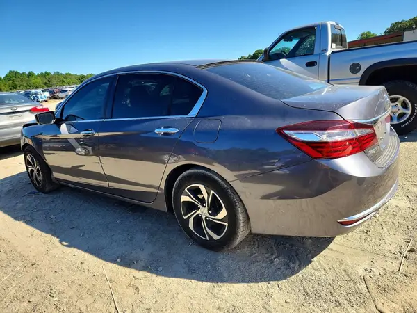1HGCR2F34HA207627 2017 HONDA ACCORD - Image 2