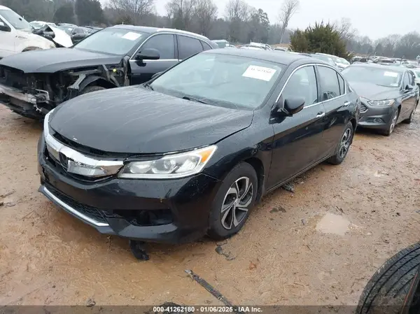 1HGCR2F34HA212374 2017 HONDA ACCORD - Image 2