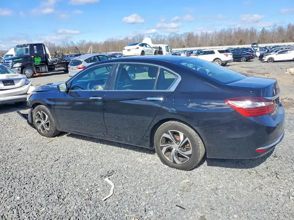 1HGCR2F34HA216375 2017 HONDA ACCORD - Image 2