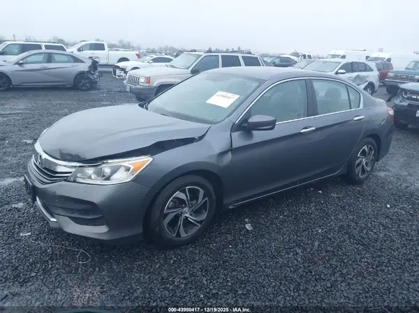 1HGCR2F34HA232690 2017 HONDA ACCORD - Image 2