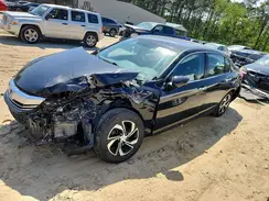 1HGCR2F34HA237985 2017 HONDA ACCORD