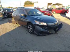 1HGCR2F34HA239865 2017 HONDA ACCORD