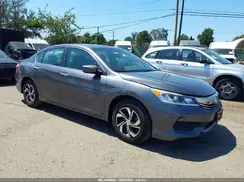 1HGCR2F34HA240336 2017 HONDA ACCORD
