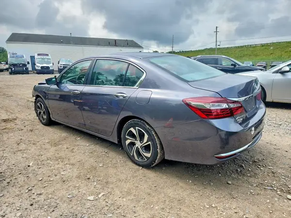 1HGCR2F34HA247240 2017 HONDA ACCORD - Image 2