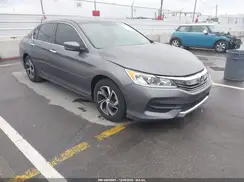 1HGCR2F34HA251112 2017 HONDA ACCORD