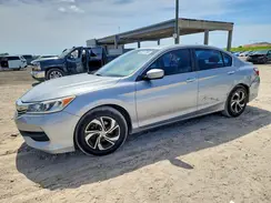 1HGCR2F34HA252275 2017 HONDA ACCORD
