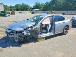 1HGCR2F34HA260683 2017 HONDA ACCORD