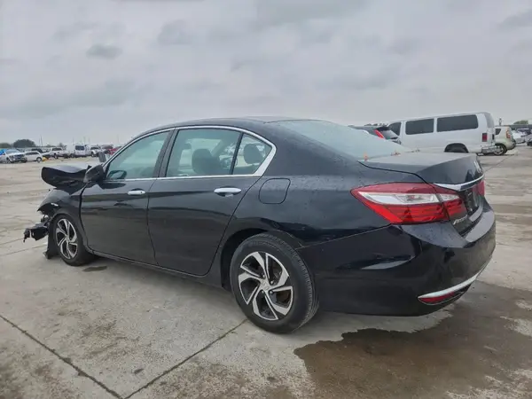 1HGCR2F34HA264765 2017 HONDA ACCORD - Image 2