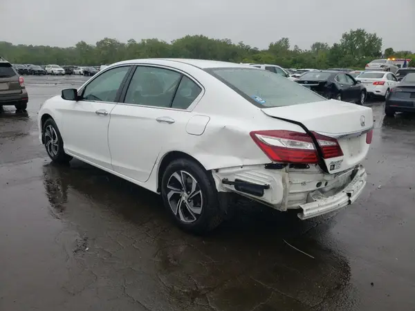 1HGCR2F34HA273658 2017 HONDA ACCORD - Image 2