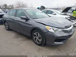 1HGCR2F34HA275491 2017 HONDA ACCORD