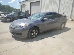 1HGCR2F34HA293148 2017 HONDA ACCORD