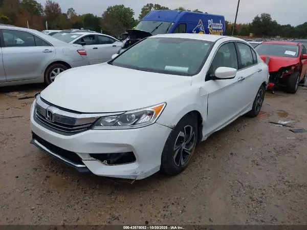 1HGCR2F34HA294977 2017 HONDA ACCORD - Image 2