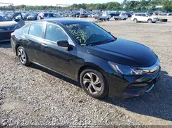 1HGCR2F34HA303337 2017 HONDA ACCORD