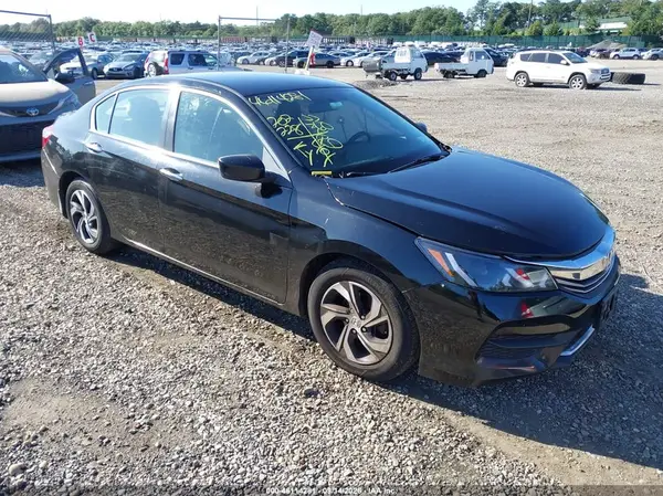 1HGCR2F34HA303337 2017 HONDA ACCORD - Image 1