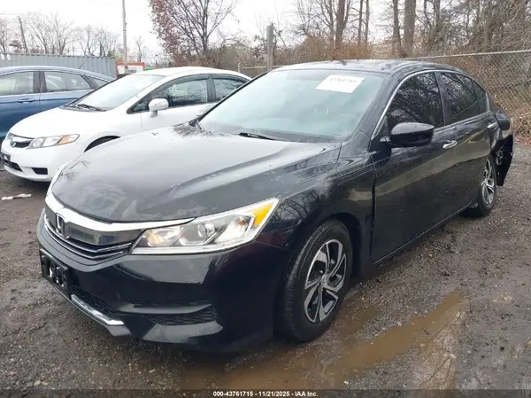 1HGCR2F34HA304620 2017 HONDA ACCORD - Image 2