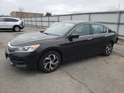 1HGCR2F34HA305640 2017 HONDA ACCORD