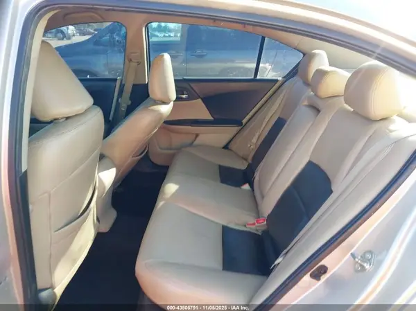 1HGCR2F35GA087089 2016 HONDA ACCORD - Image 8