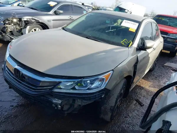 1HGCR2F35GA147212 2016 HONDA ACCORD - Image 2