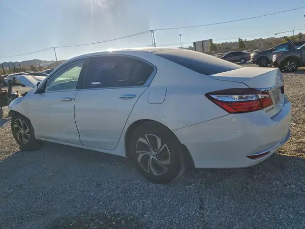 1HGCR2F35HA017030 2017 HONDA ACCORD - Image 2