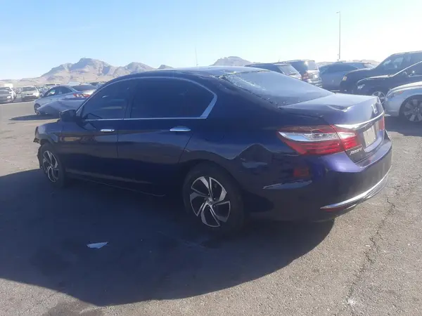 1HGCR2F35HA022650 2017 HONDA ACCORD - Image 2