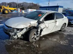 1HGCR2F35HA037391 2017 HONDA ACCORD
