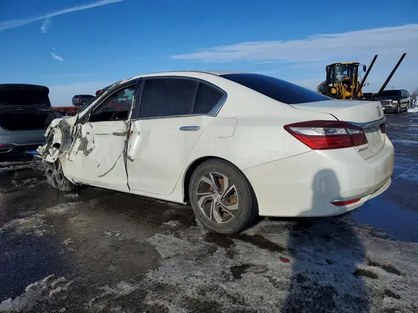 1HGCR2F35HA037391 2017 HONDA ACCORD - Image 2