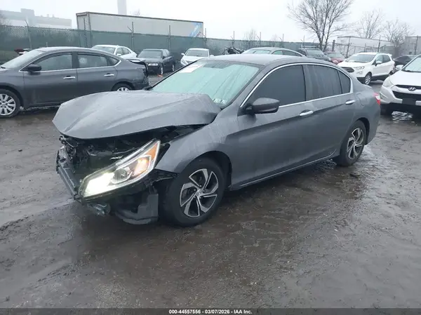 1HGCR2F35HA048259 2017 HONDA ACCORD - Image 2