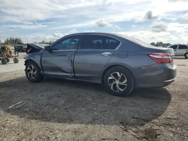 1HGCR2F35HA052876 2017 HONDA ACCORD - Image 2
