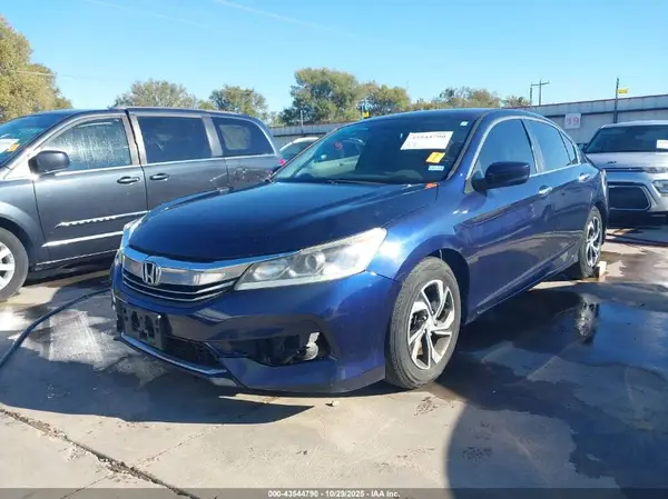 1HGCR2F35HA071234 2017 HONDA ACCORD - Image 2