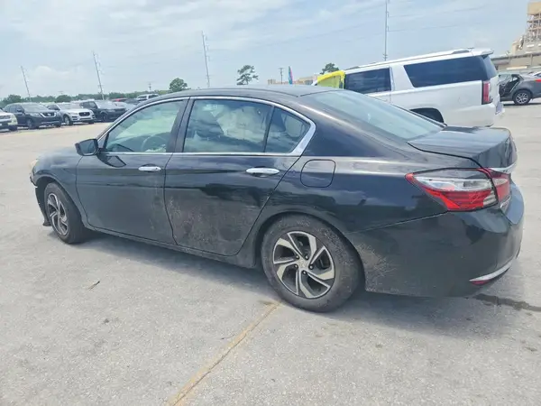1HGCR2F35HA079334 2017 HONDA ACCORD - Image 2