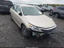 1HGCR2F35HA085506 2017 HONDA ACCORD