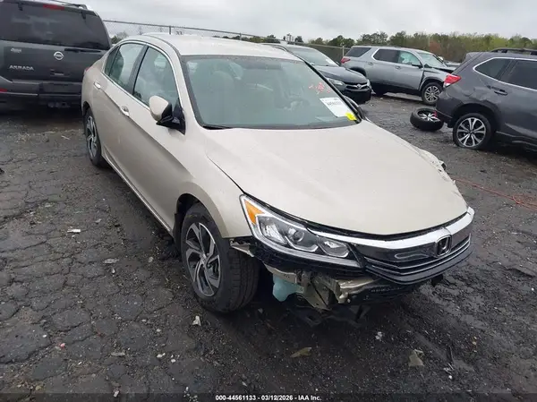 1HGCR2F35HA085506 2017 HONDA ACCORD - Image 1